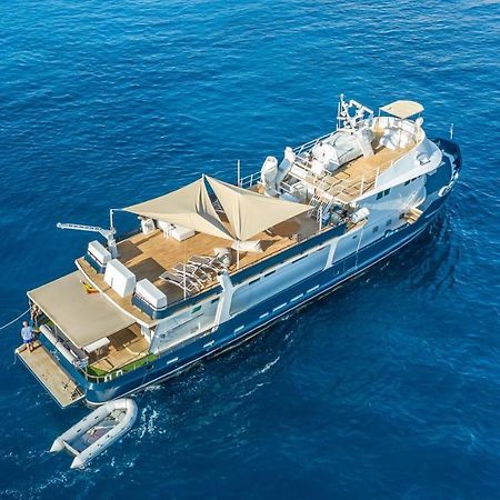 Luxury Boat Hotel Sant Adrià de Besòs Extérieur photo